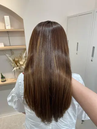 ロング REINA ISHIDOのヘアスタイル