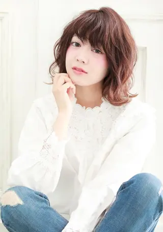 ミディアム カラー パーマ ヘアアレンジ 🌙FLYCKA ☀️縮毛矯正のヘアスタイル