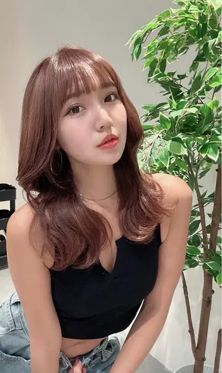 ミディアム 🍁艶カラー／ レイヤー🍁和也のヘアスタイル