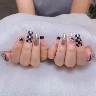 ネイル RINA_ Monster🎨のネイルデザイン