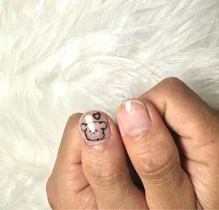 ネイル MELLMODE所属・Nakano Kanaのネイルデザイン