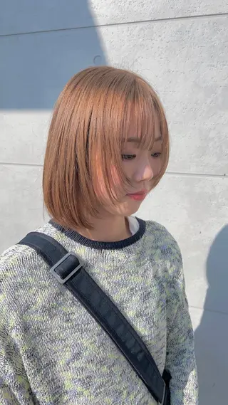 ショート カラー 山本 愛華のヘアスタイル