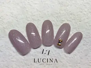 ネイル 新橋 ルキナ スタッフのネイルデザイン