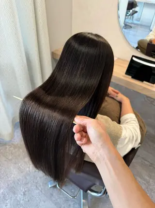 ロング 🫧岡野/透明感🍃 /髪質改善🫧のヘアスタイル