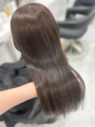 ロング 渋谷🥇透明感カラー 特化美容師のヘアスタイル