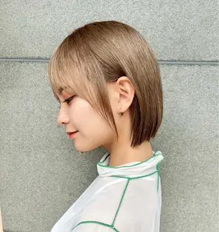 ショート 🎧パーソナルケア/ 透明感カラー/ミユのヘアスタイル