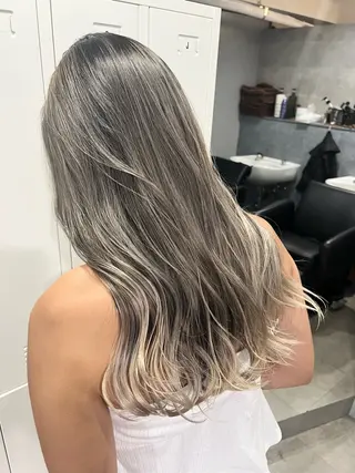 ロング 寺嶋 貴大のヘアスタイル