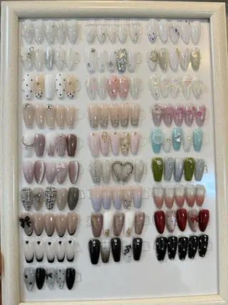 ネイル Salon de Minuit🦩のネイルデザイン