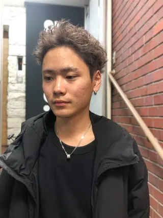 カラー ヘアアレンジ メンズ ainico+所属・メンズ特化✂️栗原 侑也のヘアスタイル