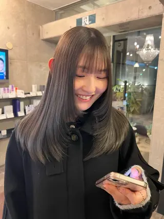 ロング カラー 只野 真衣のヘアスタイル