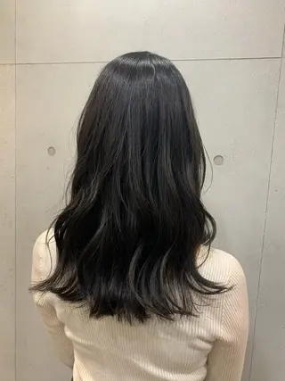 セミロング sharon所属・おせ ちさとのヘアスタイル