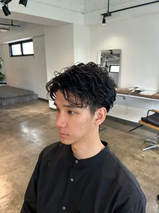 ショート パーマ become men's hair 名駅店所属・名駅/フェザーパーマ 韓国ヘア/森岡のヘアスタイル