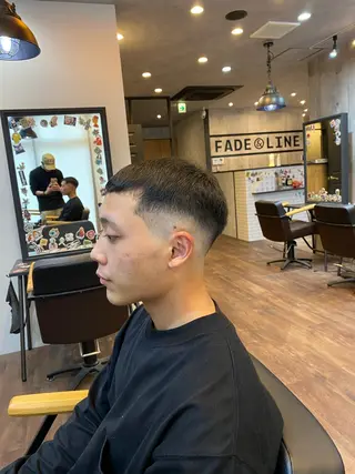 ショート メンズ 居原 凜太郎のヘアスタイル