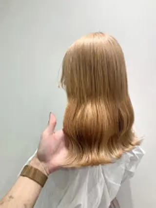 カラー 🪽THEATER 表参道🪽のヘアスタイル