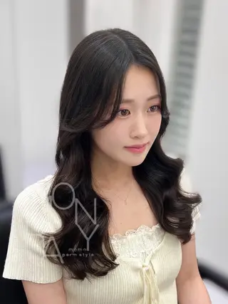 パーマ ARMONY モモのヘアスタイル