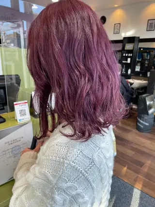 カラー 嶋岡 乃愛のヘアスタイル