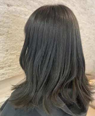 セミロング カラー SUNS by TRUNK所属・✄折橋 彩花🐶🍑のヘアスタイル