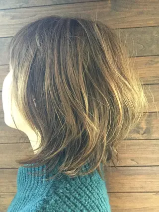 ミディアム カラー ✨白髪ぼかし 🍀MINAKO☆のヘアスタイル