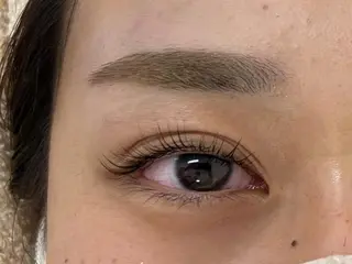 マツエク・マツパ アイブロウ クレアラルーチェ倉敷西阿知店所属・太田 奈留のマツエク・マツパデザイン