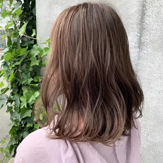 セミロング カラー 顔周り/暗髪カラー /アベ マホのヘアスタイル