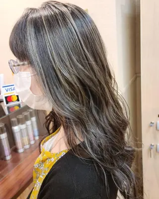 ロング カラー 【ネウィ天王寺 】seiyaのヘアスタイル