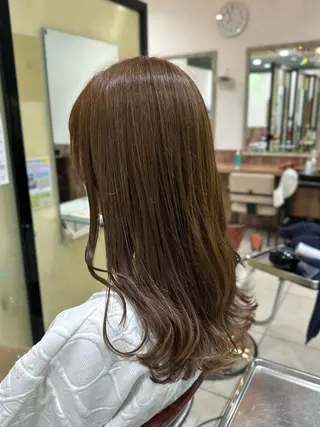 セミロング カラー 井上 武輝のヘアスタイル