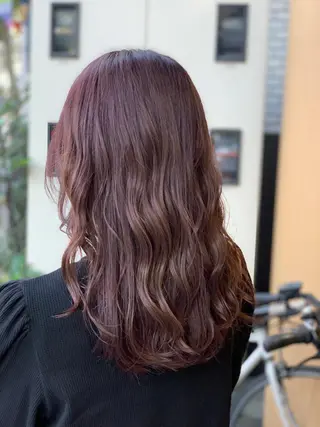 ロング 丸山 亜加理のヘアスタイル