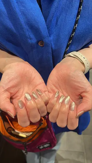 ネイル 鈴木 里奈のネイルデザイン