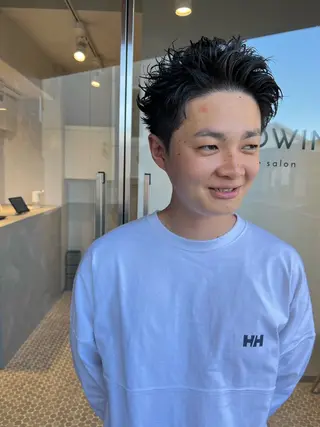 ショート メンズ 樋野 亮のヘアスタイル