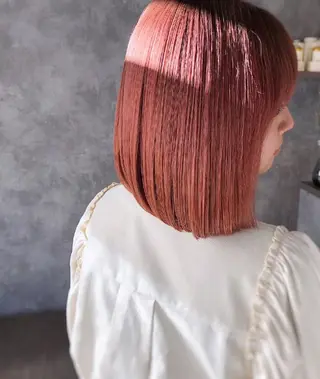ショート カラー iloli　メニューの無い美容室所属・iloli代表　前田 雄也　のヘアスタイル