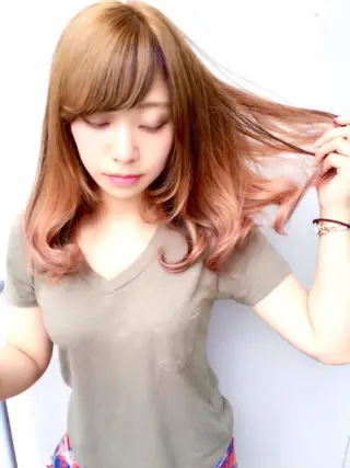 セミロング カラー 🍀Moda by Grande🍀のヘアスタイル