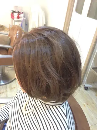 ショート カラー 小倉 聖也のヘアスタイル