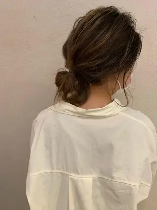 セミロング カラー 髪質改善ストレート/ 東徳嶺 みくのヘアスタイル