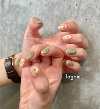 ネイル troja所属・hi nanaのネイルデザイン