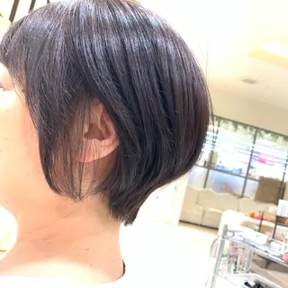 ショート MODEks eau 佐藤優志のヘアスタイル