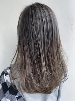 セミロング Emitas.宮街道店所属・森崎 士/似合わせカラーのヘアスタイル