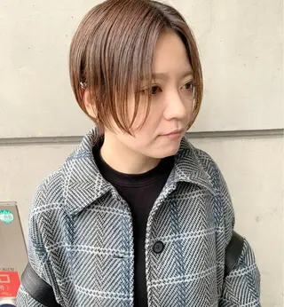 ショート カラー 林下  大輔のヘアスタイル