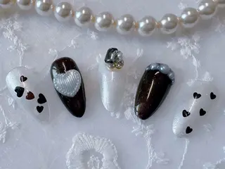 ネイル ビューティーサロン　フラワーズ所属・ビューティーサロン フラワーズ　ヒのネイルデザイン