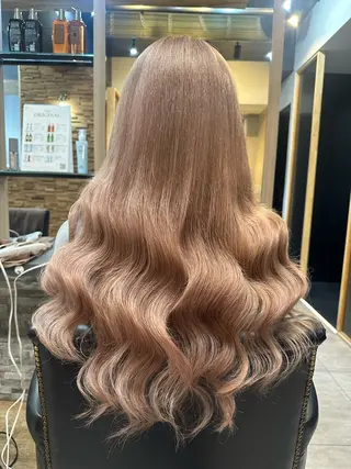 ロング 横浜Lapisあゆみ 艶髪/シールエクステのヘアスタイル