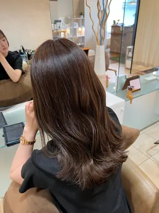 ロング カラー 竹添 有梨沙のヘアスタイル