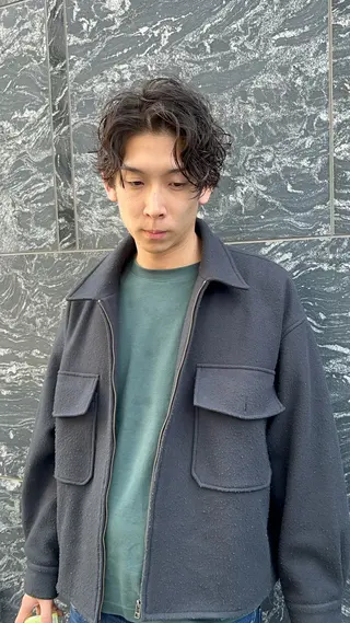 ミディアム パーマ メンズ 樋野 亮のヘアスタイル