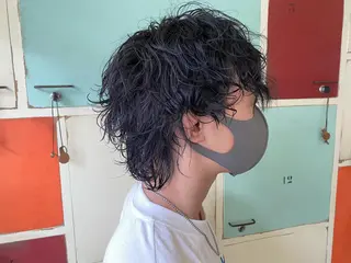 ショート パーマ メンズ ビーハイブデラックス所属・メンズパーマ ニュアンスパーマ田上のヘアスタイル
