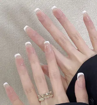 ネイル Miu Miu 🎀 Nailのネイルデザイン