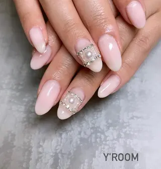 ネイル YUKA （ネイリスト）のネイルデザイン