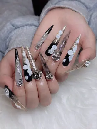 ネイル Lumi Nail 新大久保3‘のネイルデザイン