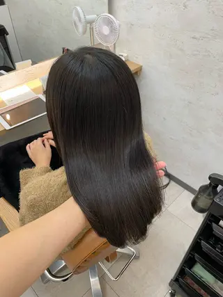 ロング 高橋 芽衣のヘアスタイル