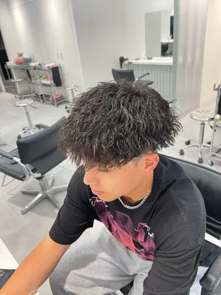 ショート パーマ メンズ メンズ特化/パーマ フェザーパーマ/来星のヘアスタイル