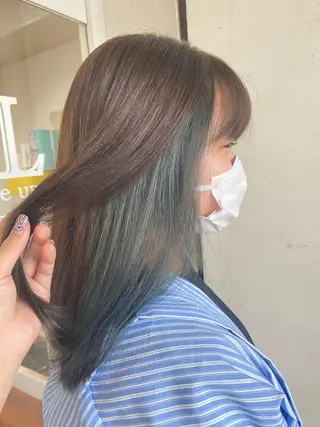 セミロング カラー Chihiro .のヘアスタイル