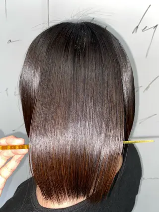 ミディアム 佐藤 綾香のヘアスタイル