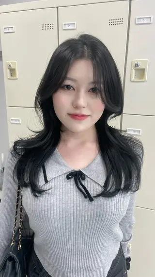 セミロング カラー mayu/ブリーチ/ layer/似合わせのヘアスタイル